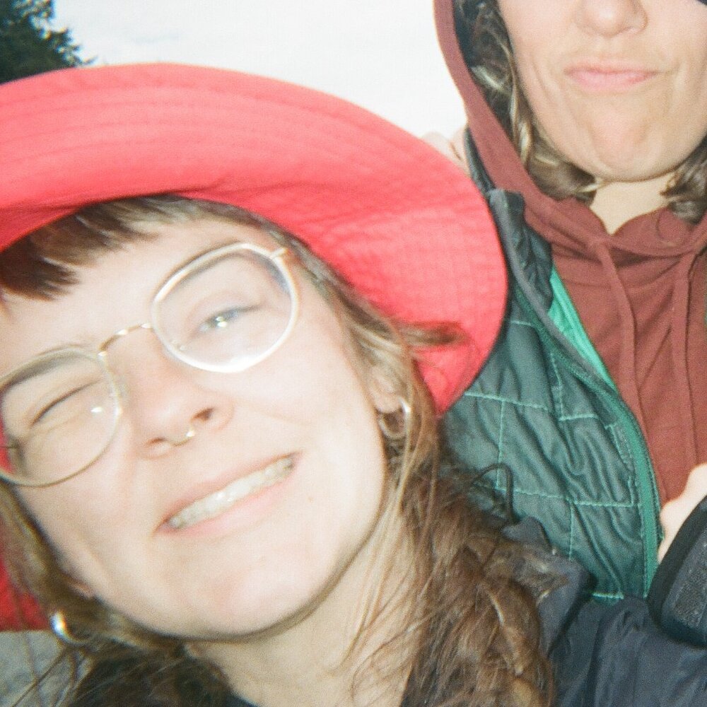 Meet your Posher, Julia